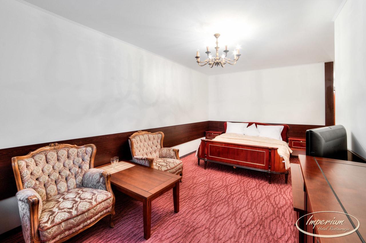 Imperium - Hotel Restauracja Firlej Extérieur photo